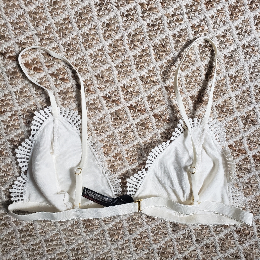 🔥SOLD Urban Outfitters Bralette New - Picture 5 of 8